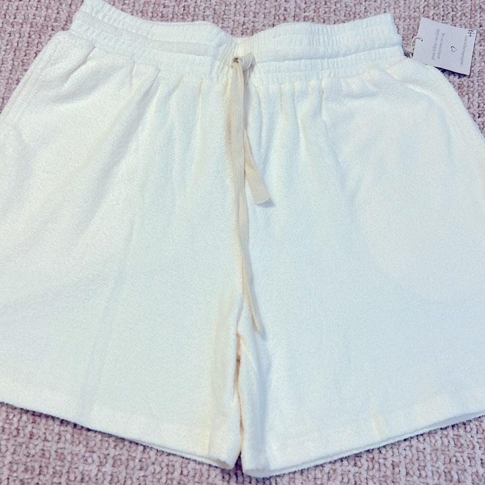 SET- This is a set - Roolee terrycloth short set with shell button detail on top - Picture 2 of 4